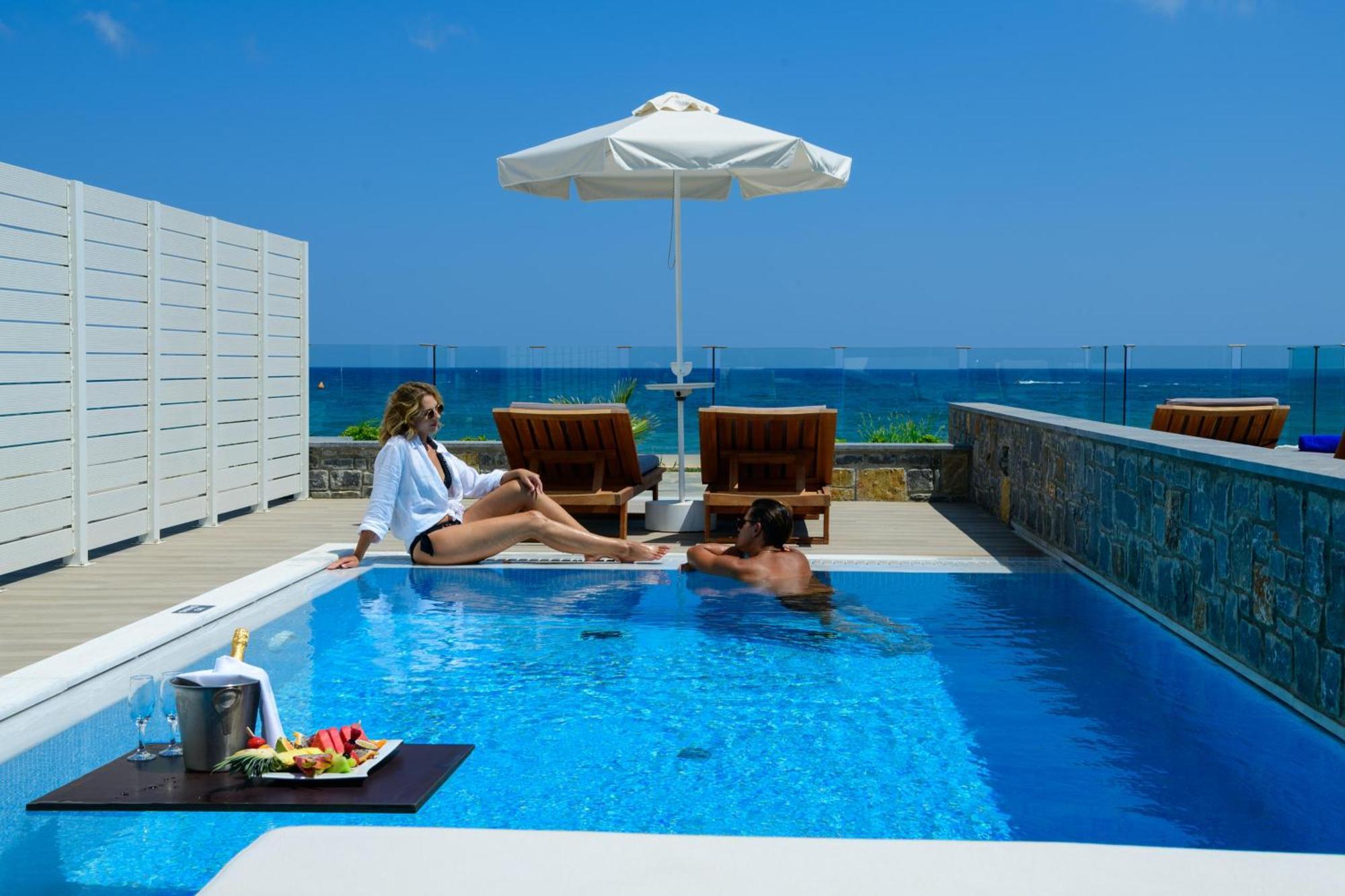 Alexander Beach Hotel & Village Resort Mália Zewnętrze zdjęcie